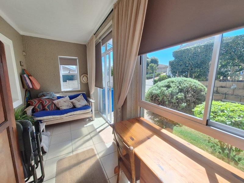 3 Bedroom Property for Sale in Fraaiuitsig Western Cape